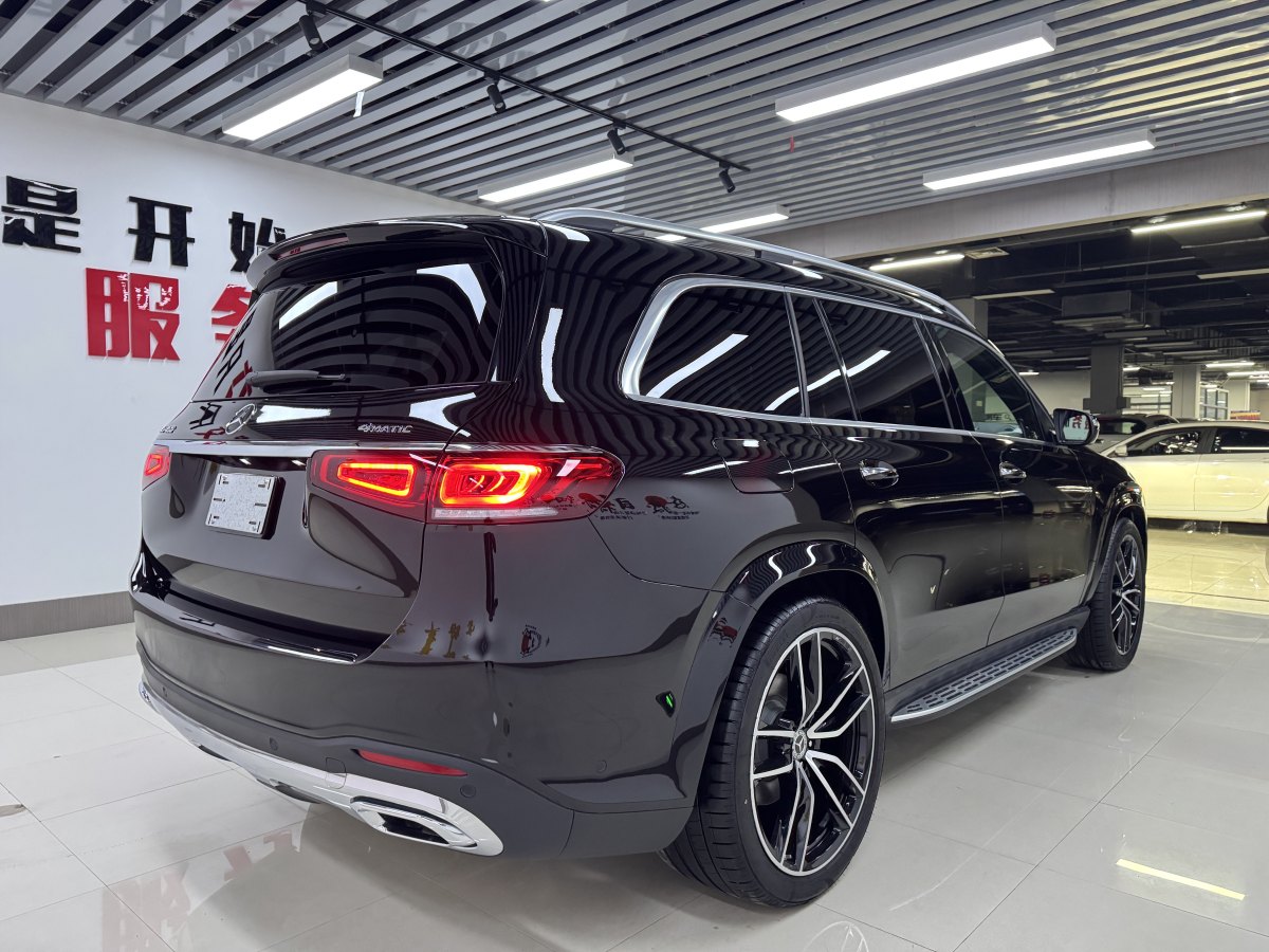 奔馳 奔馳GLS  2023款 改款 GLS 450 4MATIC 時(shí)尚型圖片