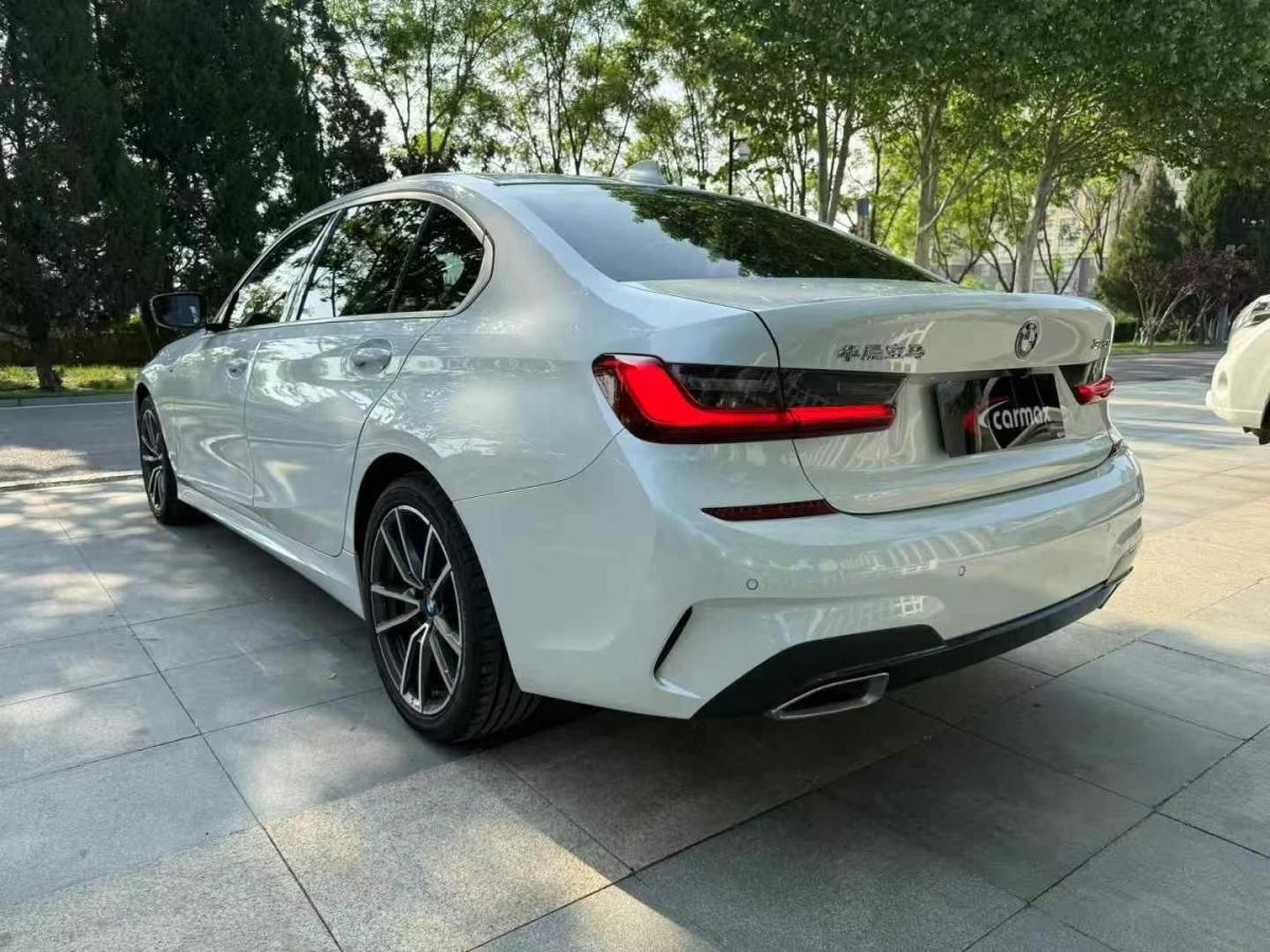 標(biāo)致 301 圖片