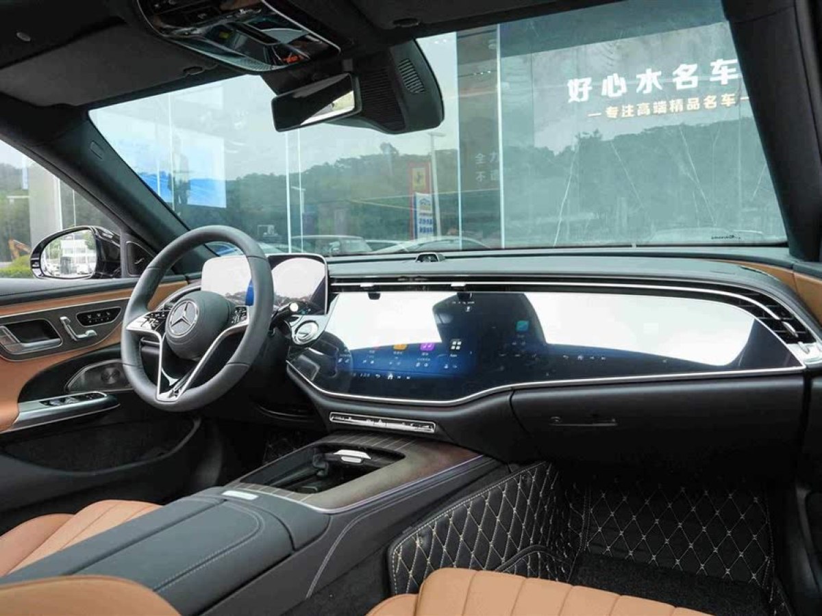 奔馳 奔馳E級  2024款 改款 E 300 L 豪華型圖片