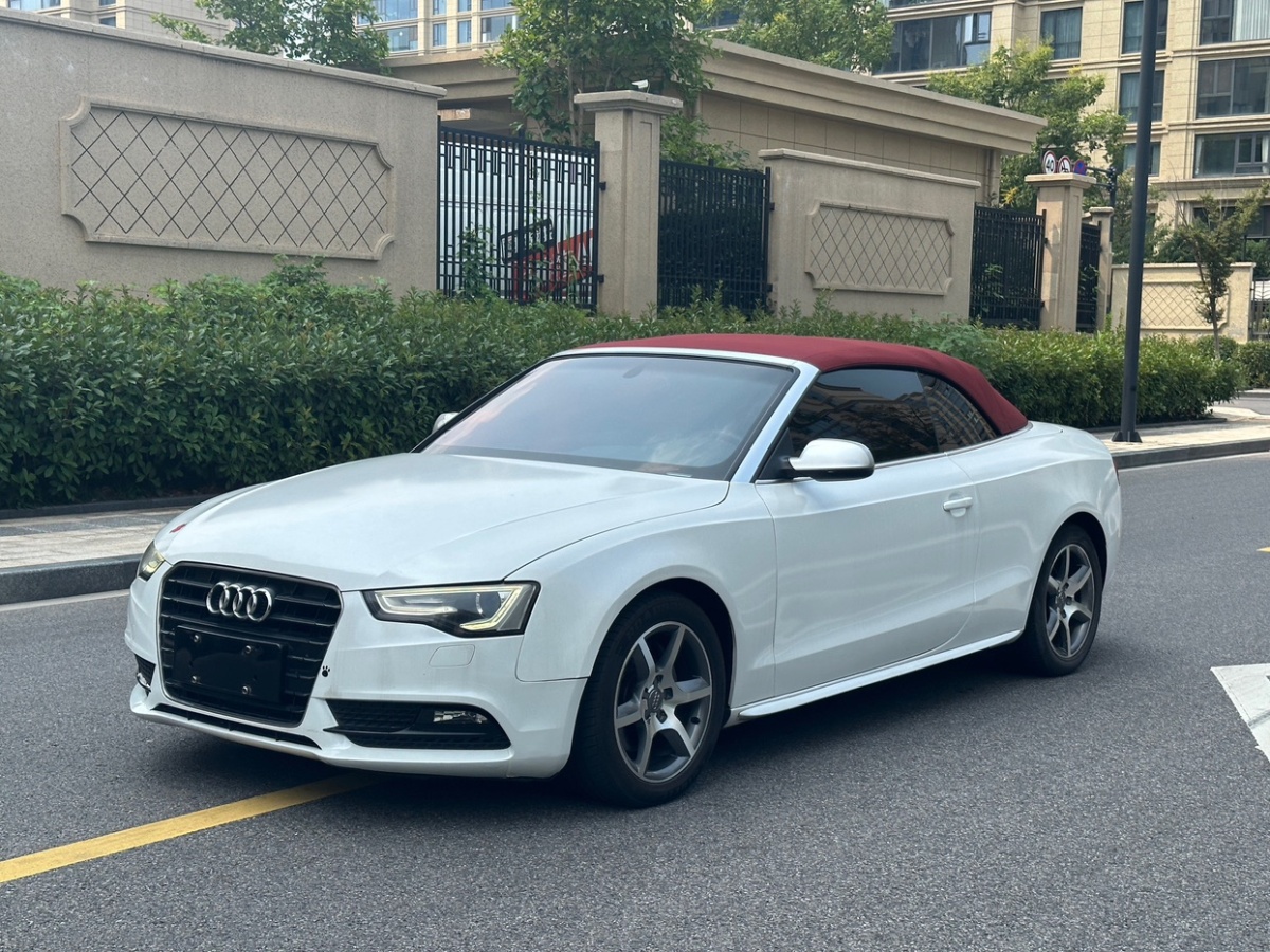 2013年9月奧迪 奧迪A5  2013款 Cabriolet 40 TFSI