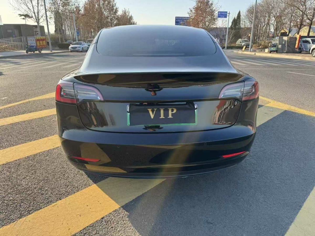 特斯拉 Model S  2021款 Plaid Plus 版圖片