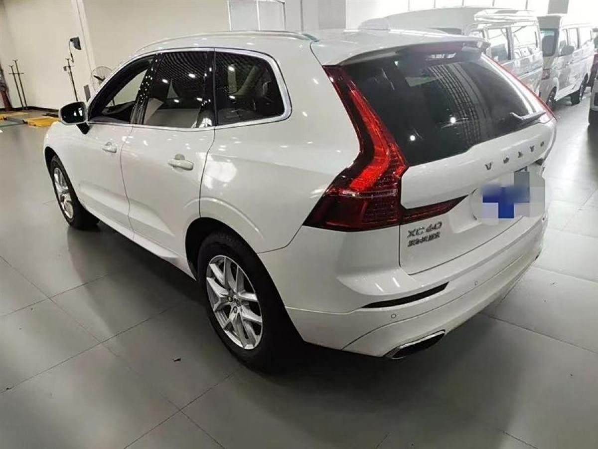 沃爾沃 XC60  2019款  T5 四驅(qū)智逸版 國(guó)VI圖片