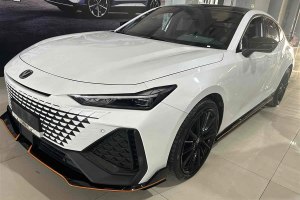 長安UNI-V 長安 1.5T 尊貴型