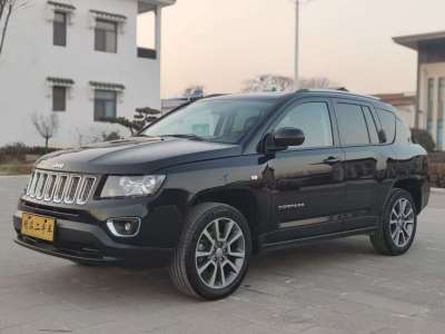 2015年03月 Jeep 指南者(進口) 改款 2.4L 四驅(qū)豪華版圖片