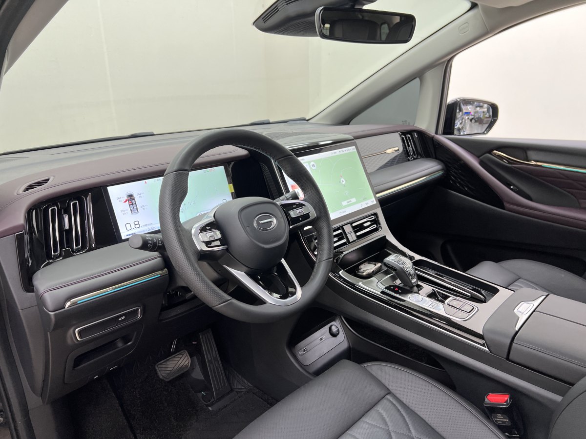 廣汽傳祺 M8  2024款 宗師系列 400T 至尊版圖片