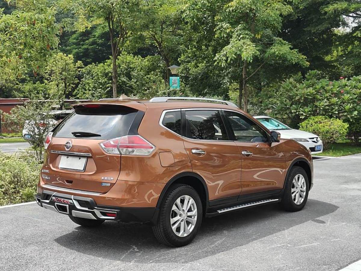 2016年5月日產(chǎn) 奇駿  2014款 2.5L CVT豪華版 4WD