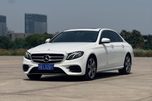 奔馳E級 奔馳 E 300 L 運動時尚型