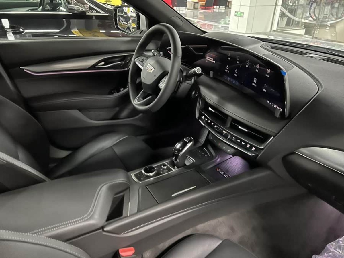 凱迪拉克 CT5  2024款 28T 豪華型圖片