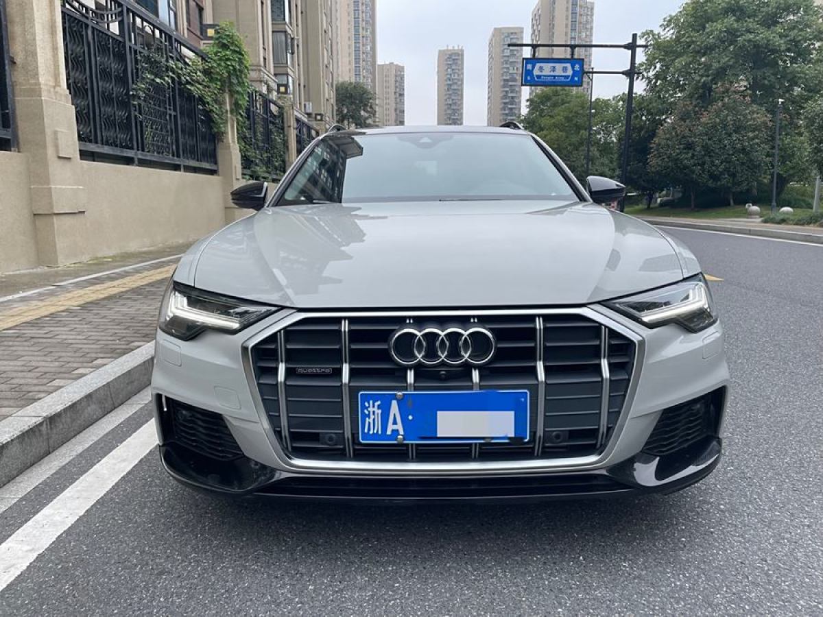 2022年3月奧迪 奧迪A6  2022款 allroad quattro 探索家 55 TFSI 尊享越野型