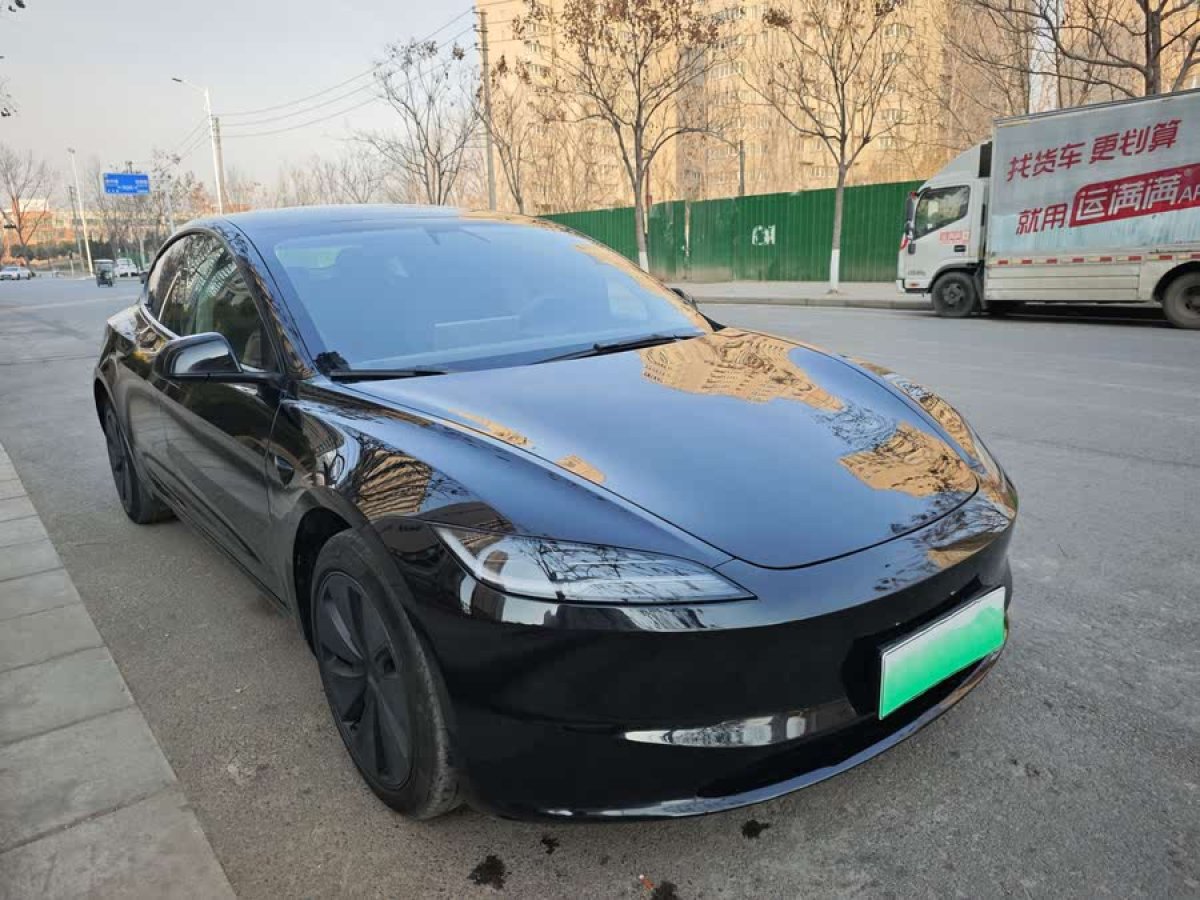 特斯拉 Model 3  2023款 煥新版 后輪驅(qū)動圖片