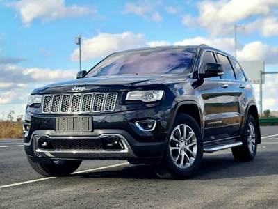 2016年5月 Jeep 大切諾基(進口) 3.0L 舒享導(dǎo)航版圖片