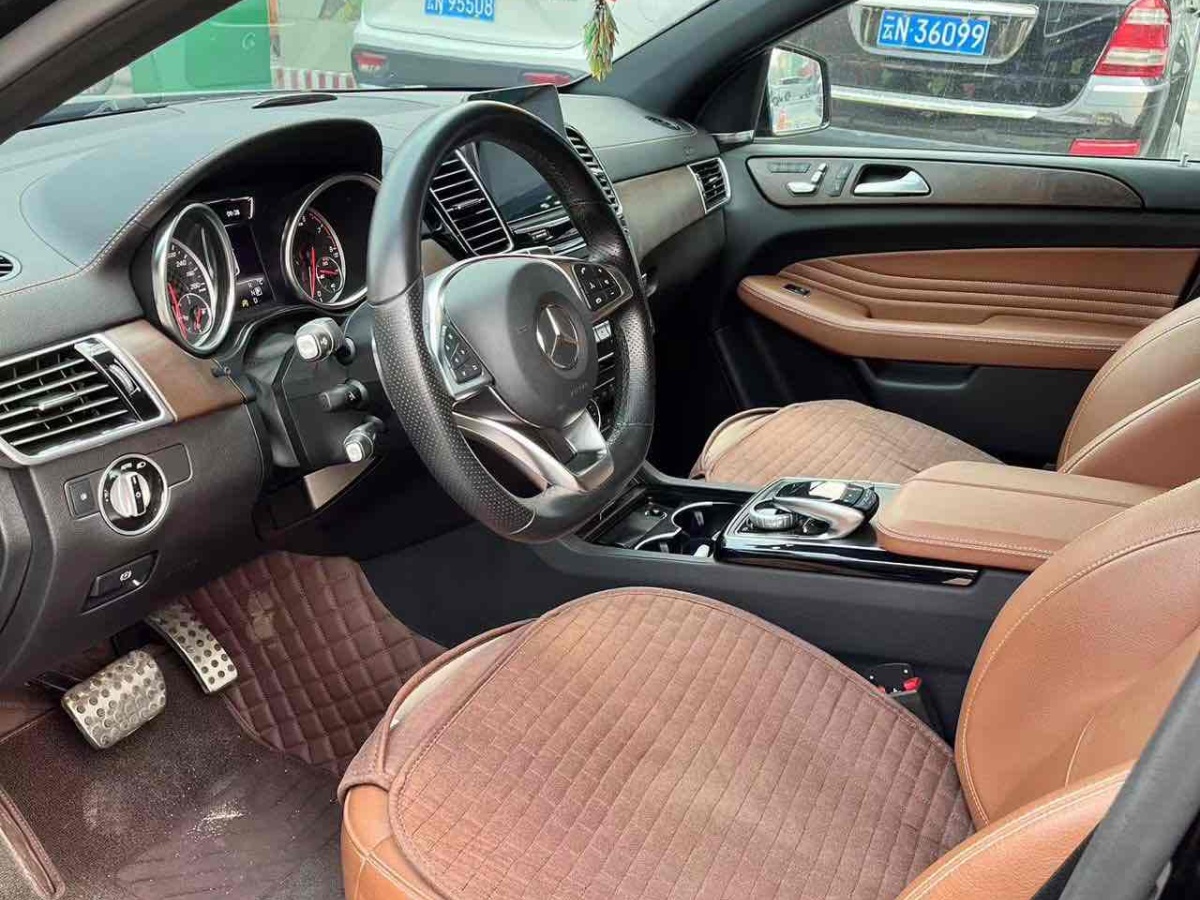 奔驰 奔驰GLE AMG  2017款 AMG GLE 43 4MATIC图片