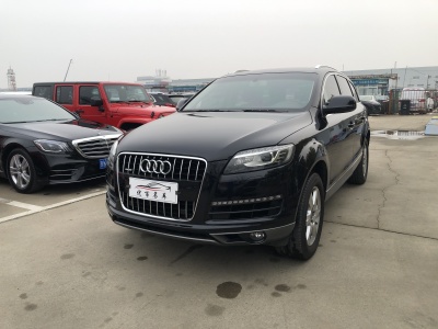 2011年1月 奧迪 奧迪Q7(進(jìn)口) 3.0 TFSI 進(jìn)取型(200kW)圖片