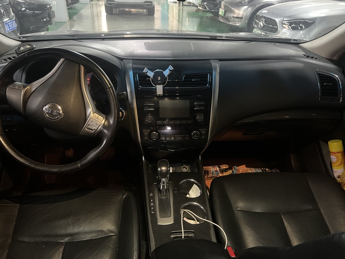 日產(chǎn) 天籟  2013款 2.0L XL舒適版圖片