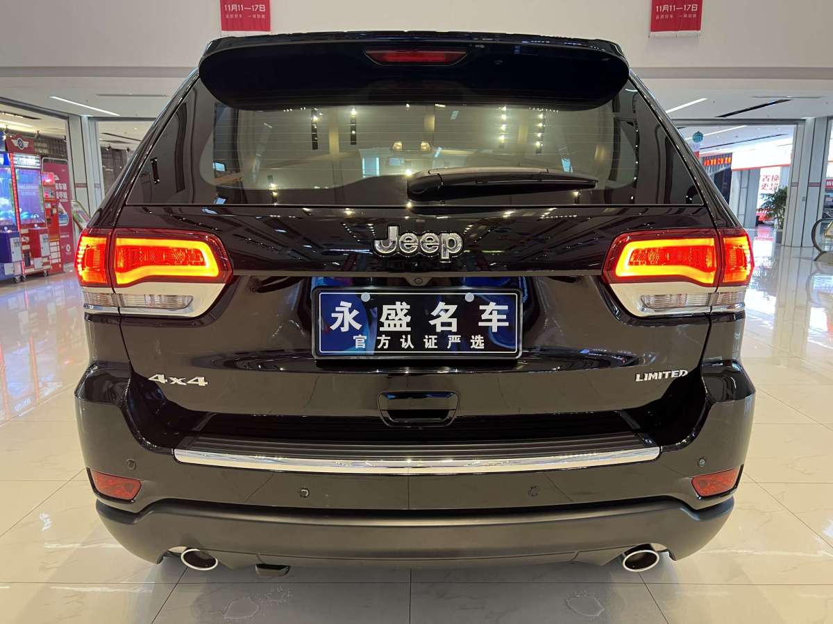 Jeep 大切諾基  2021款 3.0L 80周年紀(jì)念版圖片