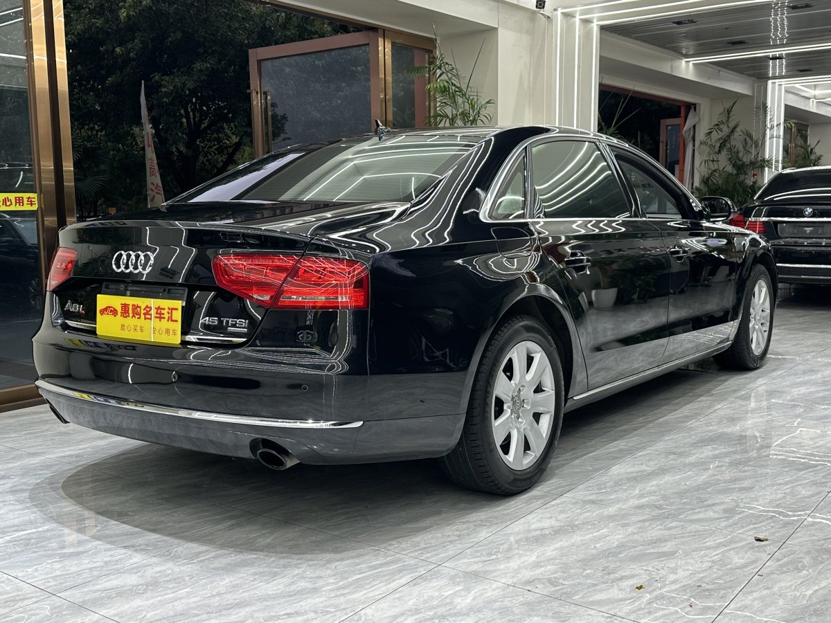 奧迪 奧迪A8  2012款 A8L 45 TFSI quattro豪華型圖片