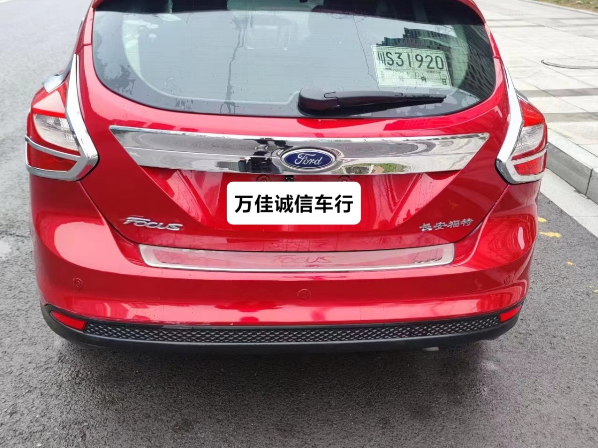 福特 ?？怂? 2015款 兩廂 1.6L 自動風尚型圖片