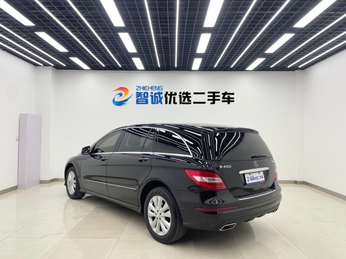 奔馳 奔馳R級(jí)  2015款 R 400 4MATIC 豪華型圖片