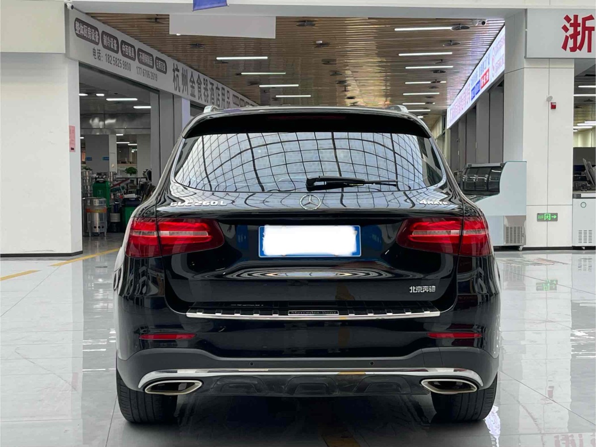 2018年12月奔馳 奔馳GLC  2019款 GLC 260 L 4MATIC 動感型