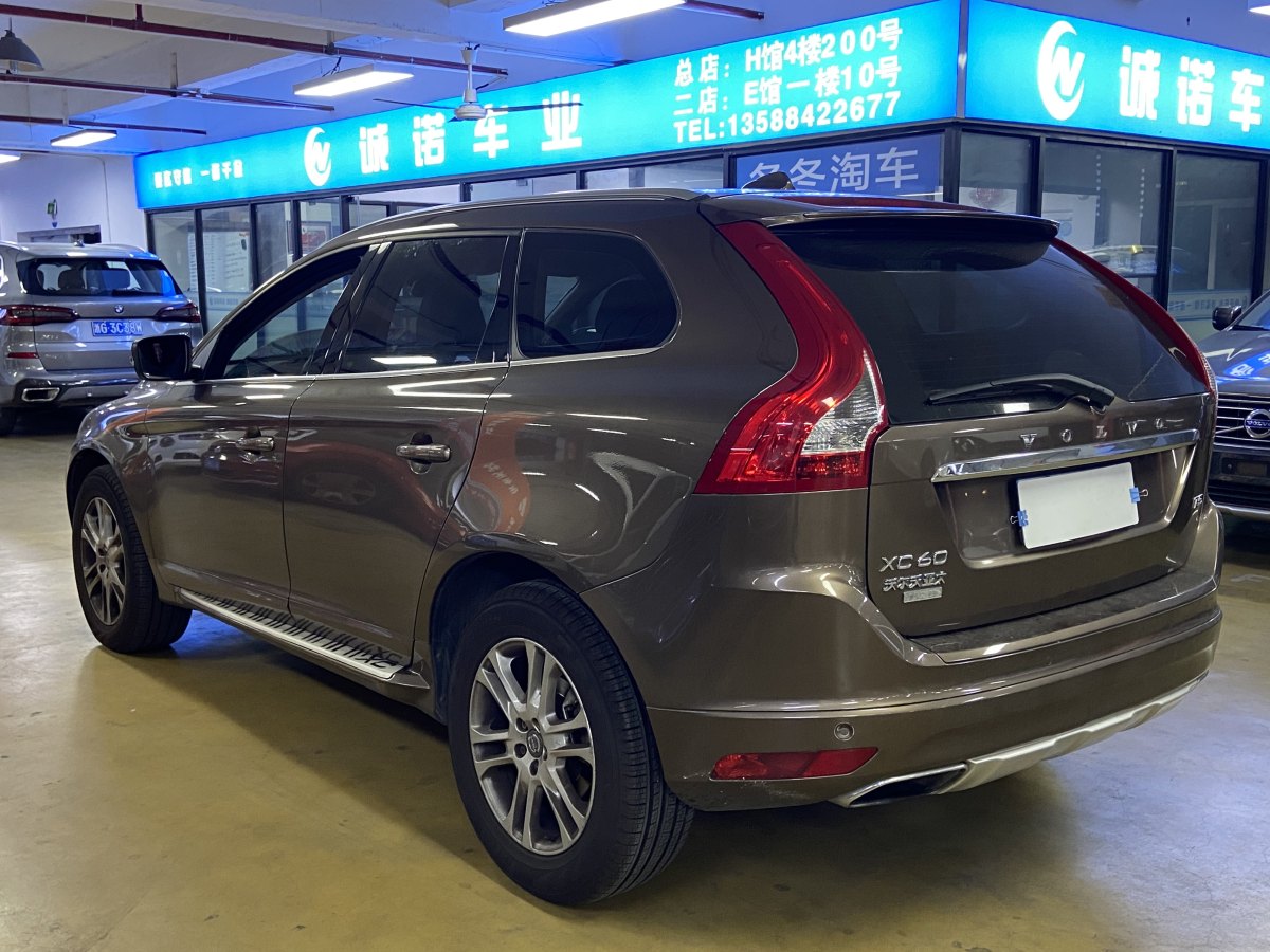 沃爾沃 XC60  2015款 T5 智進(jìn)版圖片