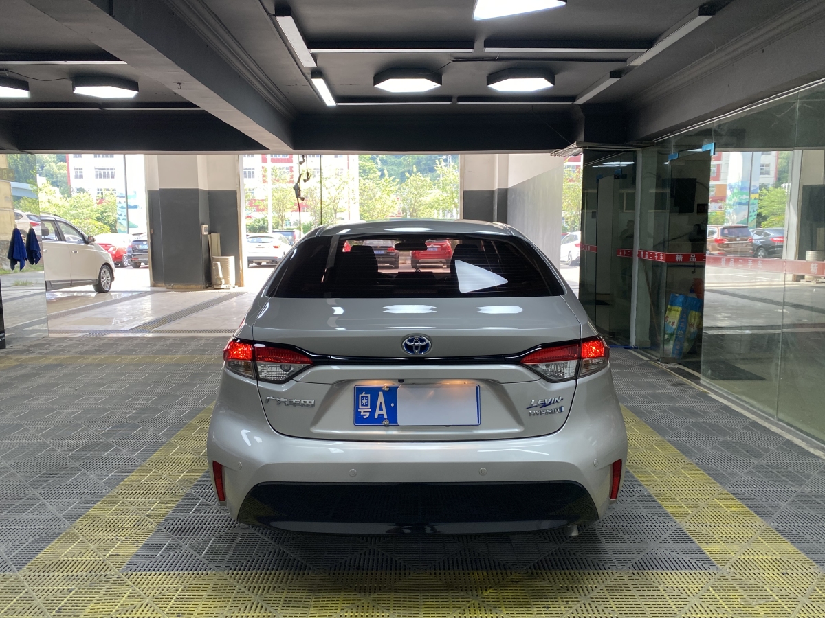 豐田 雷凌  2023款 智能電混雙擎 1.8L 豪華版圖片