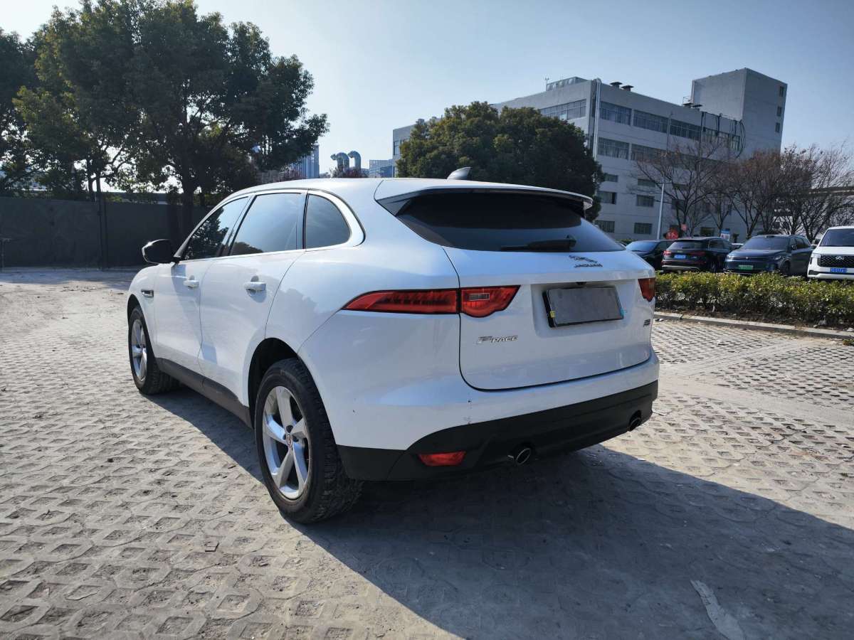 2020年04月捷豹 F-PACE  2020款 2.0T 都市尊享版