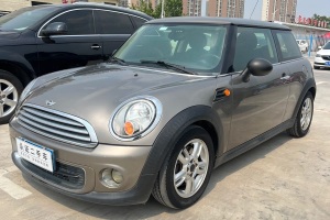 COUNTRYMAN MINI 1.6L ONE