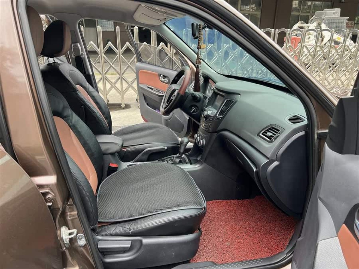 海馬 S7  2013款 2.0L 自動(dòng)智享型圖片