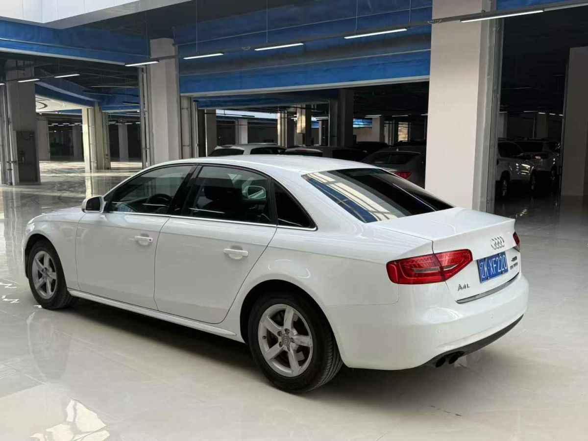 奧迪 奧迪A4L  2013款 A4L 30TFSI 舒適型圖片