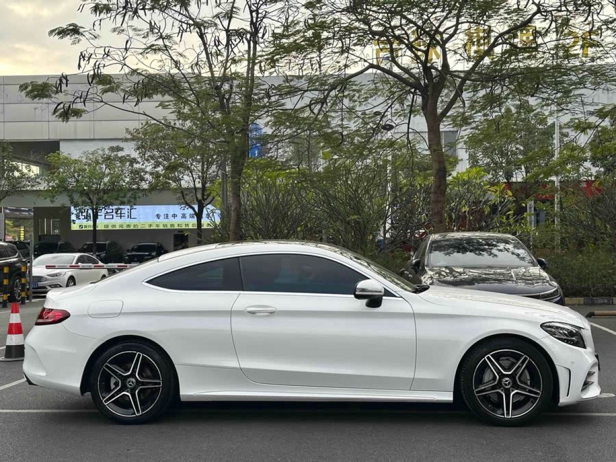 奔馳 奔馳C級(jí)  2020款 C 260 轎跑車圖片