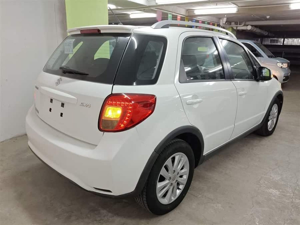 鈴木 天語 SX4  2013款 1.6L 手動(dòng)酷銳型圖片