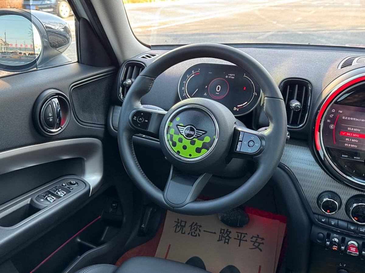 MINI COUNTRYMAN  2022款 改款 1.5T COOPER 鑒賞家圖片