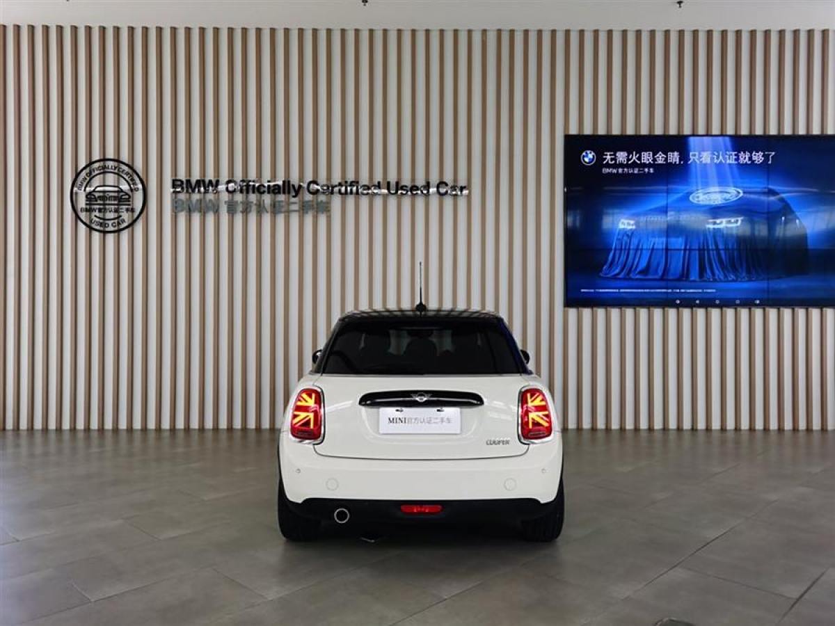 MINI MINI  2021款 1.5T COOPER 經(jīng)典派 五門版圖片