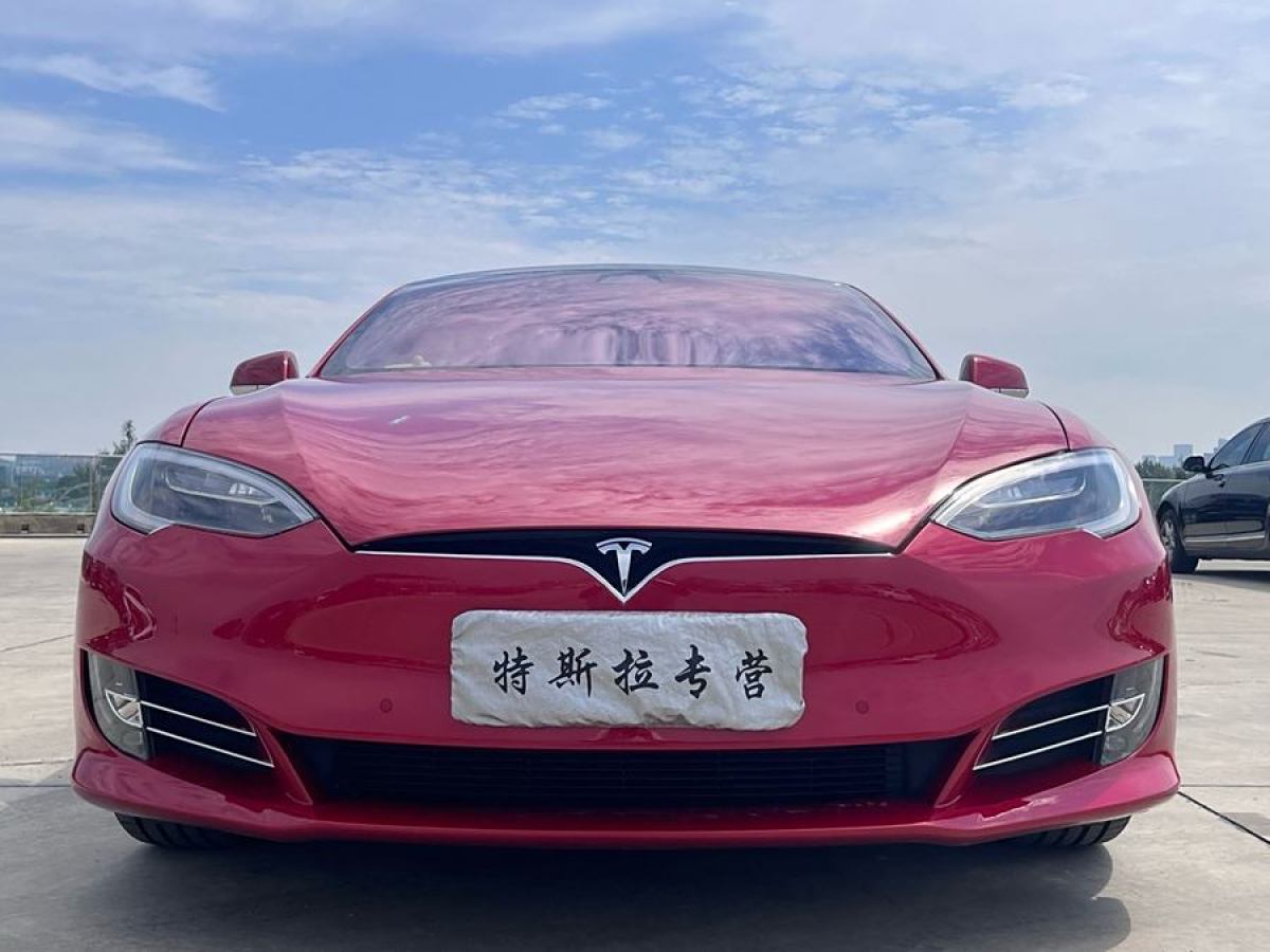 特斯拉 Model S  2017款 Model S 75D 標(biāo)準(zhǔn)續(xù)航版圖片