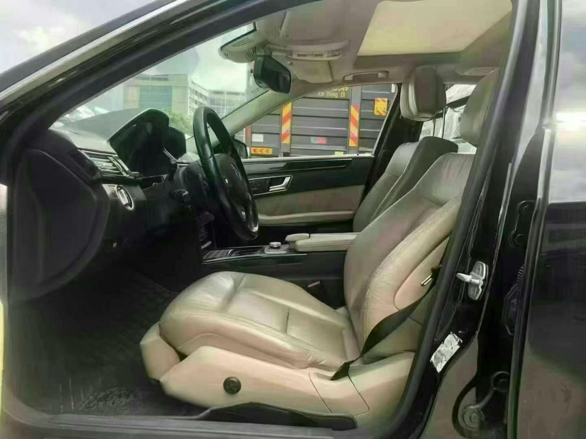奔馳 奔馳E級  2012款 E 200 L CGI優(yōu)雅型圖片