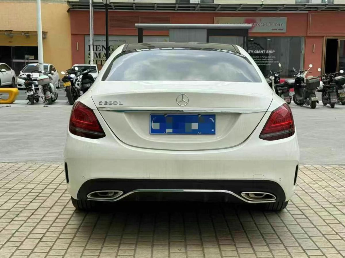 奔馳 奔馳C級(jí)  2019款 C 300 L圖片