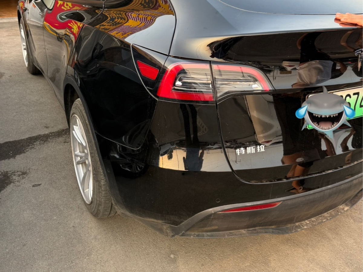特斯拉 Model Y  2022款 改款 長續(xù)航全輪驅(qū)動版圖片