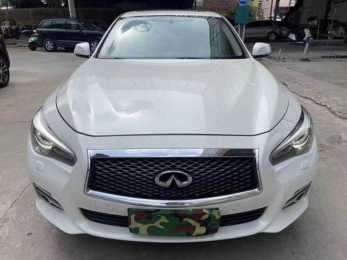 英菲尼迪 Q50L  2016款 2.0T 悅享版圖片