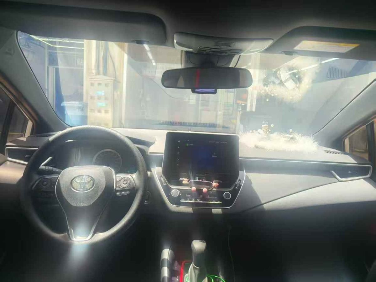 豐田 雷凌  2023款 185T CVT豪華版圖片
