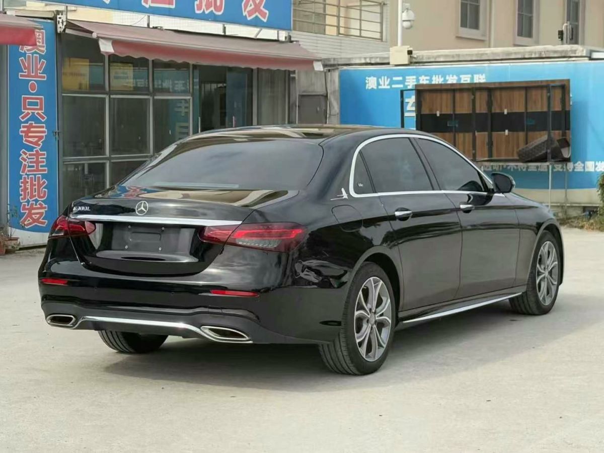 奔馳 奔馳E級  2020款 E 300 L 豪華型圖片