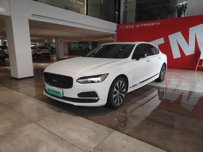 2021年2月 沃尔沃 S90新能源 改款 T8 E驱混动 智逸豪华版图片