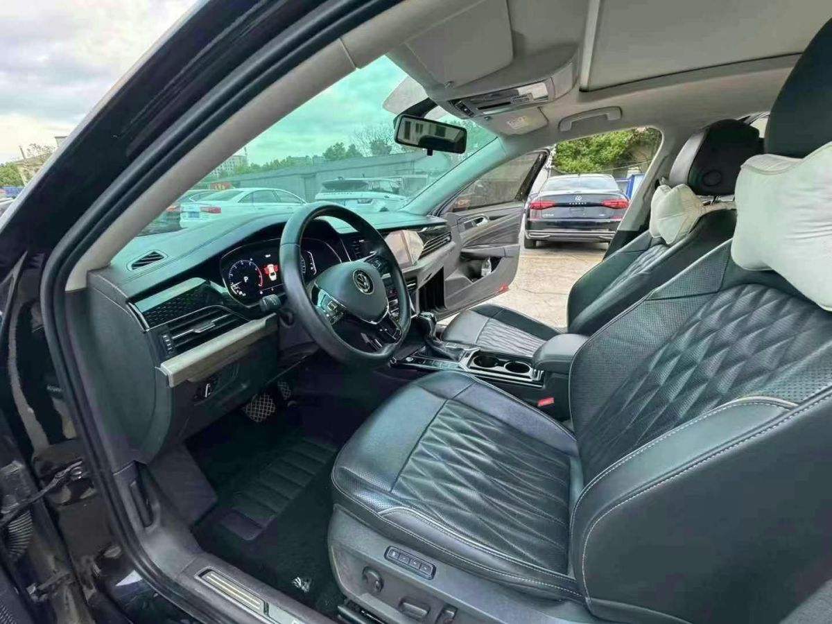 大眾 帕薩特  2021款 330TSI 豪華版圖片