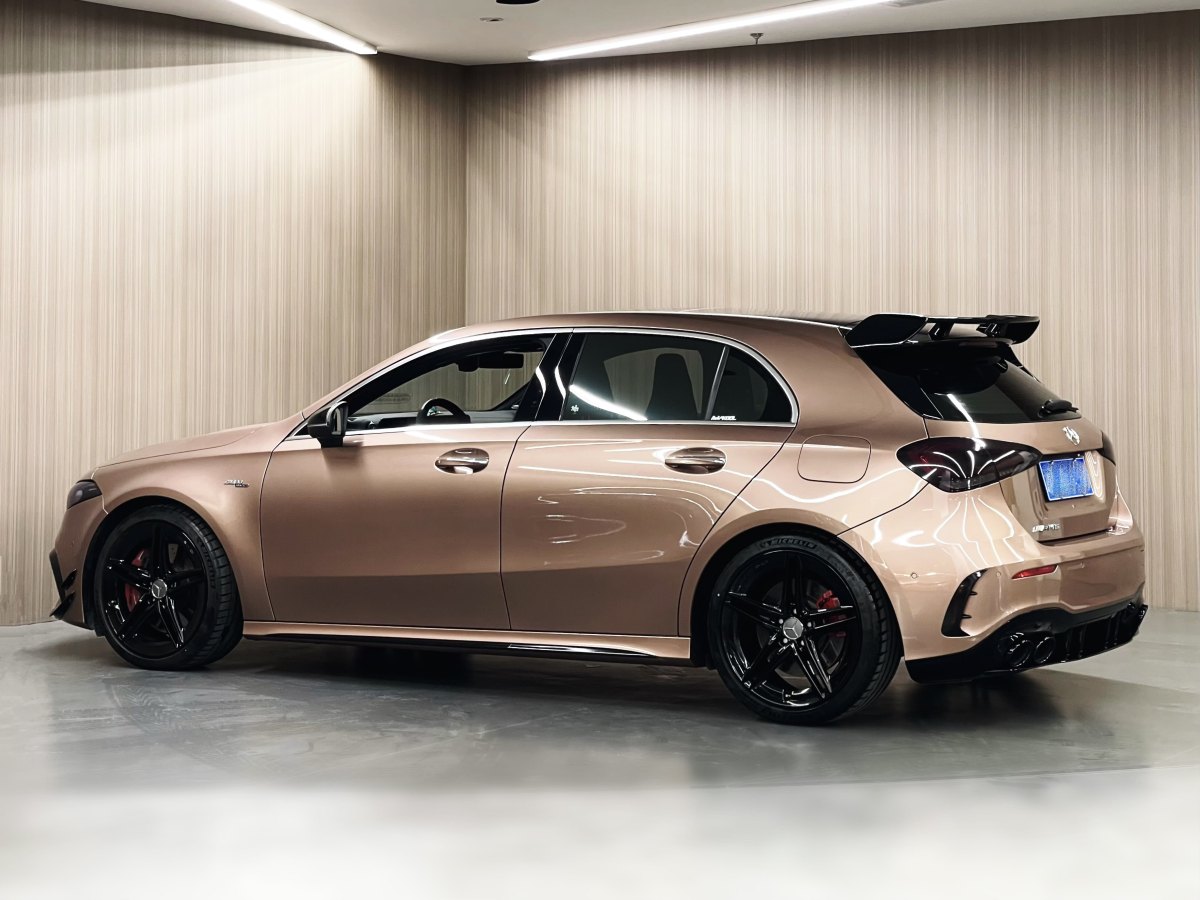 2023年5月奔馳 奔馳A級(jí)AMG  2022款 AMG A 45 4MATIC+