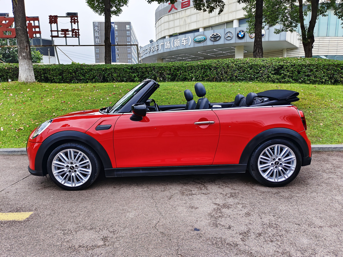 MINI MINI  2022款 改款 1.5T COOPER CABRIO 經(jīng)典派圖片