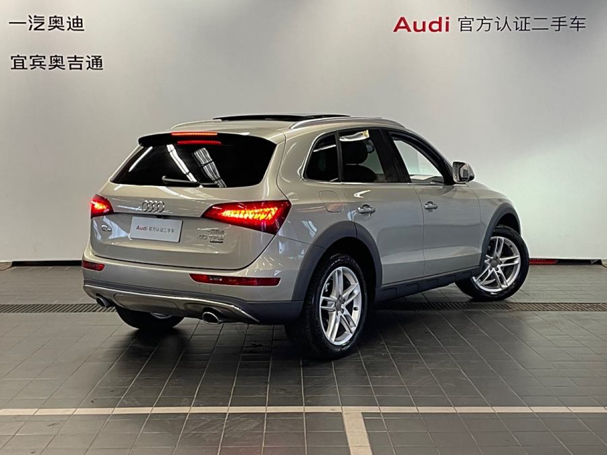 奧迪 奧迪Q5  2018款 典藏版 40 TFSI 技術(shù)型圖片