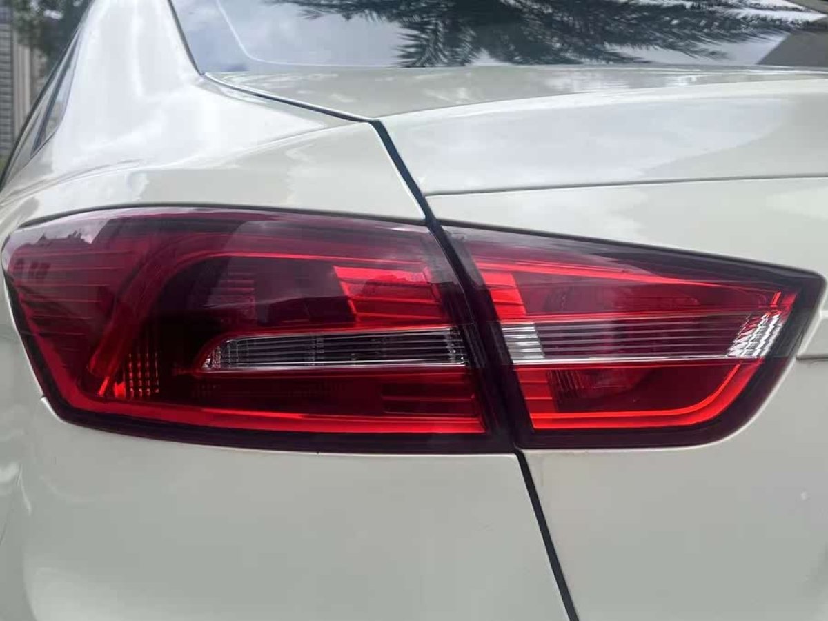 福特 福睿斯  2015款 1.5L 自動舒適型圖片