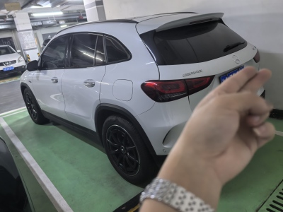 奔驰 奔驰GLA AMG  2021款 AMG GLA 35 4MATIC图片