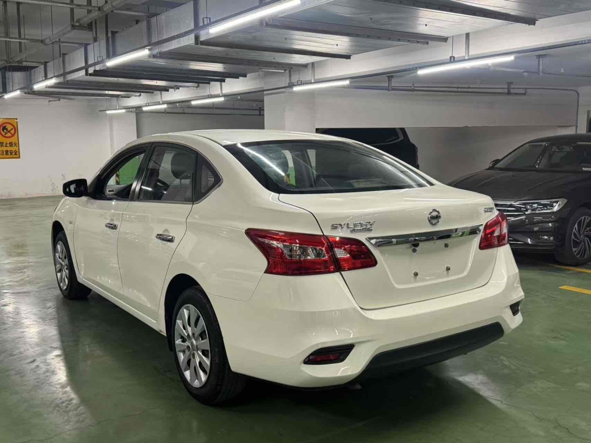 日產(chǎn) 軒逸  2019款 1.6XV CVT智聯(lián)尊享版 國(guó)VI圖片