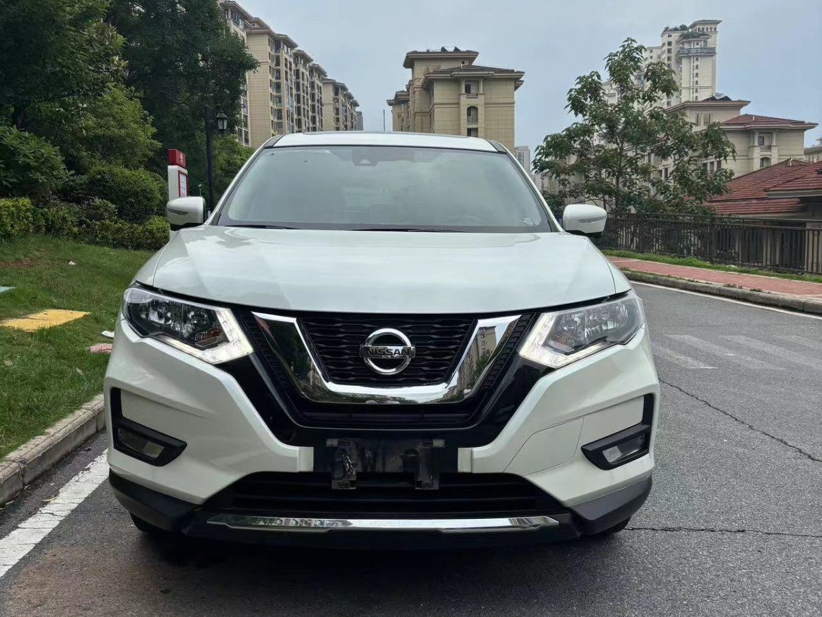 日產(chǎn) 奇駿  2022款 2.0L 兩驅(qū)智聯(lián)舒享版圖片