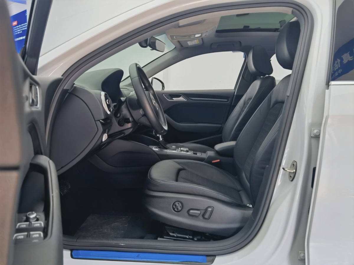 奥迪 奥迪A3  2019款 Limousine 35 TFSI 时尚型 国VI图片